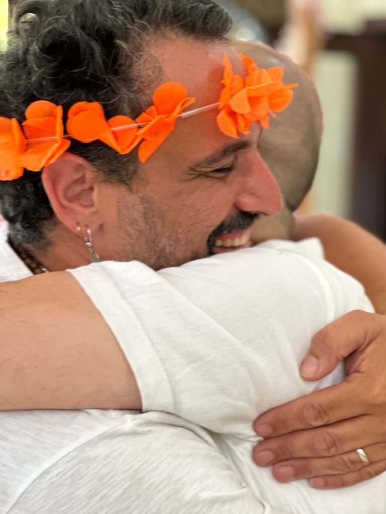 NUNCA SABES QUIÉN SE PUEDE ENAMORAR DE TU SONRISA